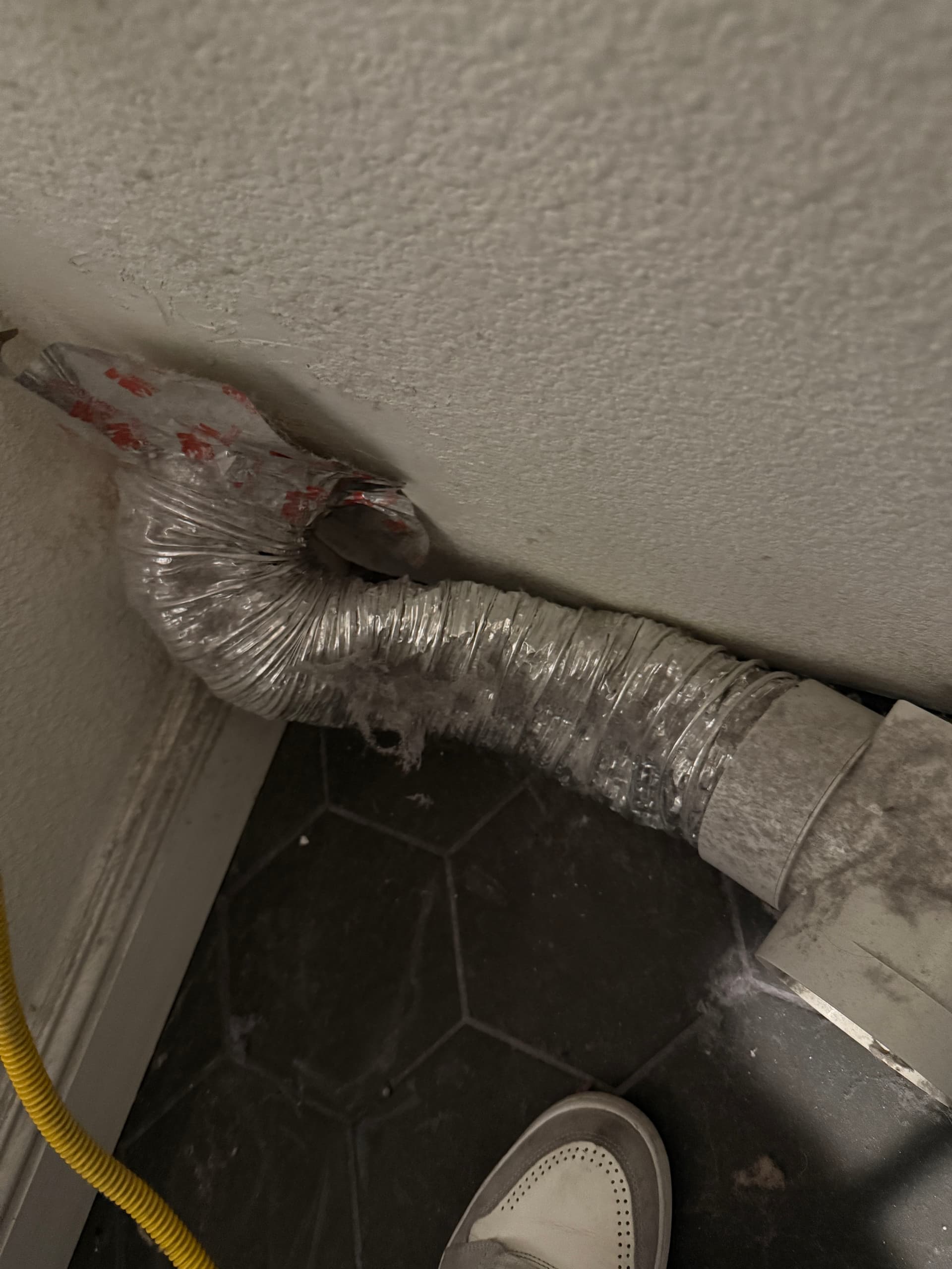 Thorough Dryer Vent Cleaning for Enhanced Safety